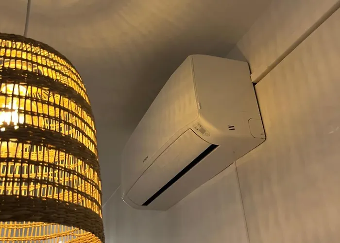 D'exception Sur Le Port Hyères