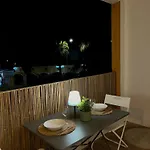 Apartamento D'exception Sur Le Port Hyères